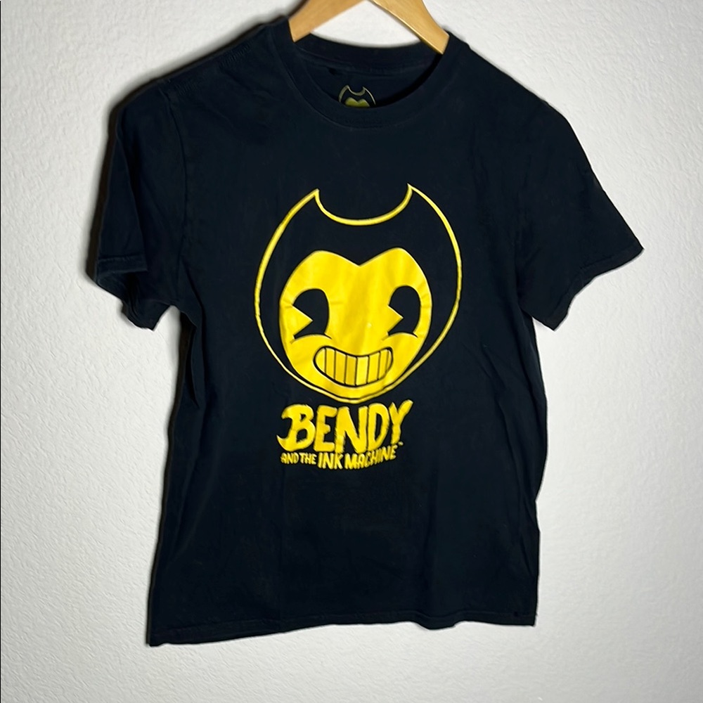 Hot Tppic Bendy Black and Yellow Cartoon Short Sleeve Tee Size Small.